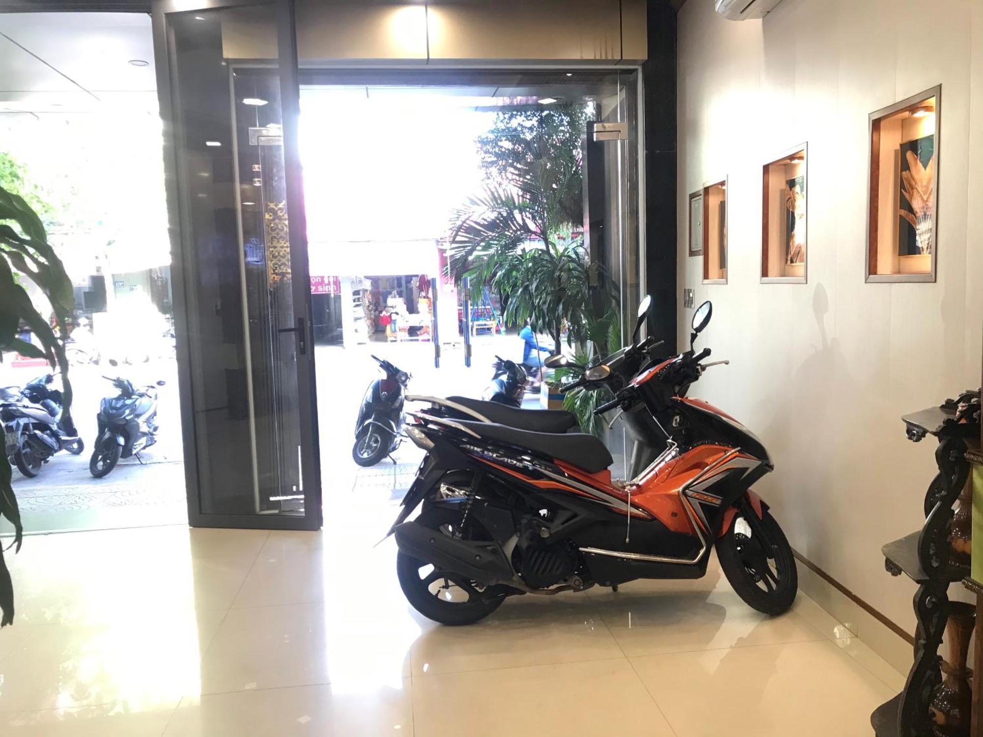 Duc Loc 2 Hotel フエ エクステリア 写真