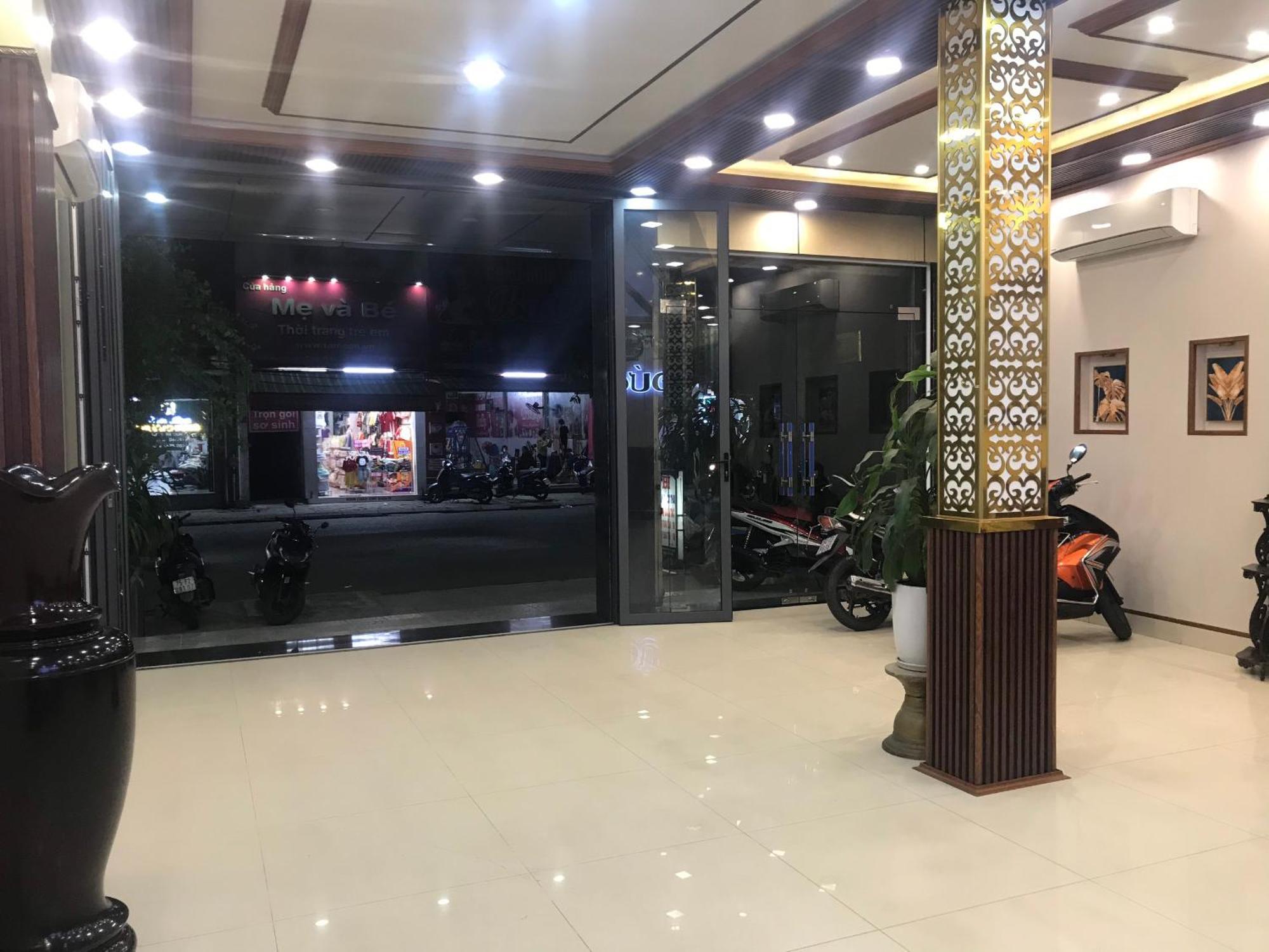 Duc Loc 2 Hotel フエ エクステリア 写真
