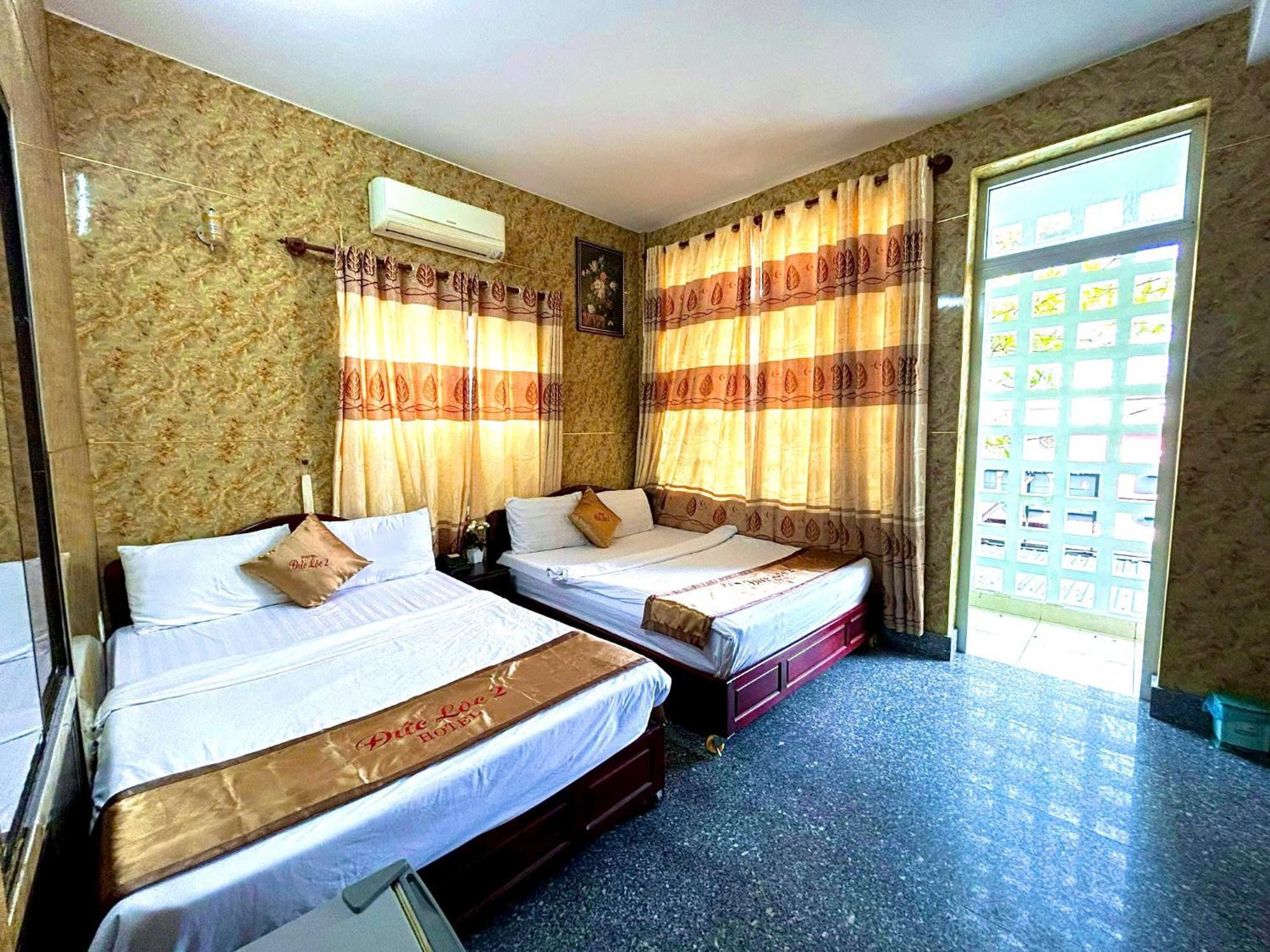 Duc Loc 2 Hotel フエ エクステリア 写真